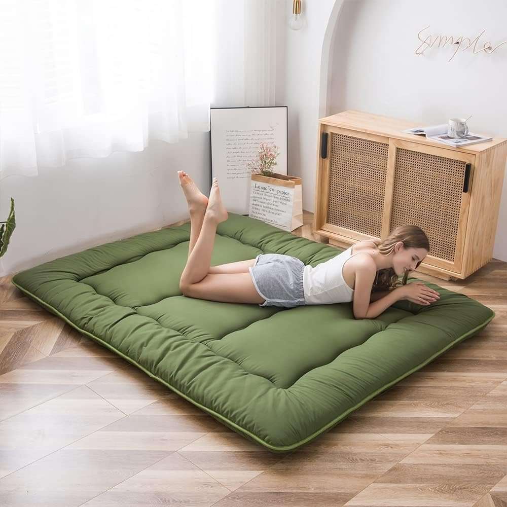MAXYOYO Japanese Futon Mattress Twin Size Floor Mattress, Thicken Tatami Mat Sleeping Pad Roll Up Mattress Floor Folding Couch Mattress Pad for Guest Room, Green, Twin - Image 8