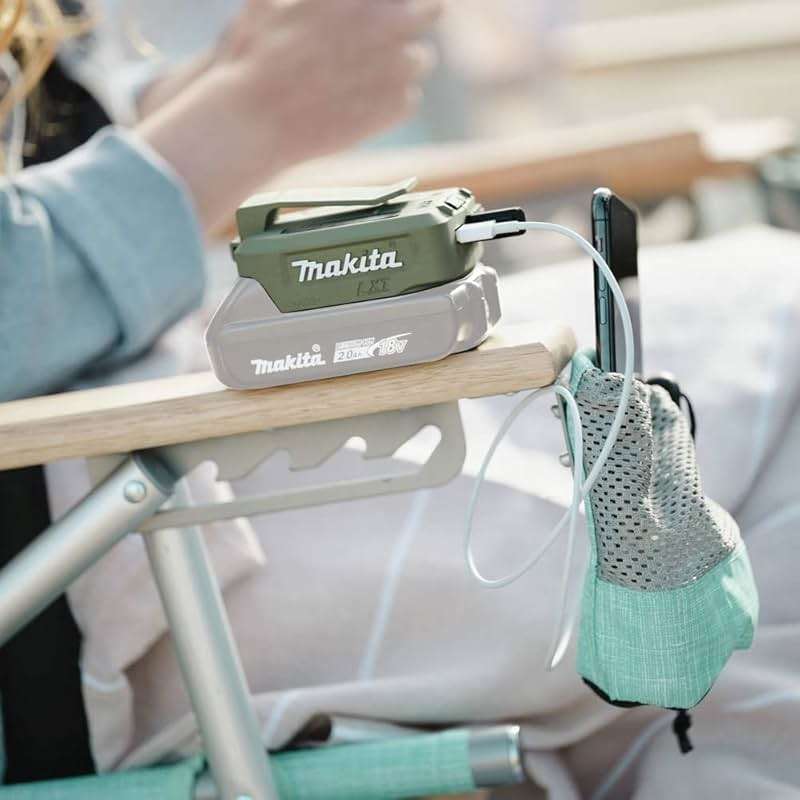 Makita ADADP05 Outdoor Adventure™ 18V LXT® Cordless Power Source, Power Source Only, USB, Camo Green - Image 5