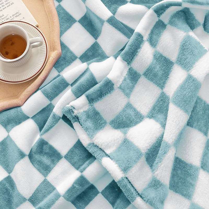 LOMAO Throw Blankets Flannel Blanket with Checkerboard Grid Pattern Soft Throw Blanket for Couch, Bed, Sofa Luxurious Warm and Cozy for All Seasons (Light Blue, 50"x60") - Image 4