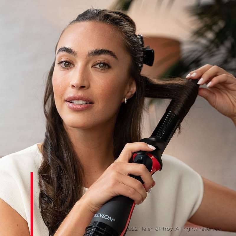 REVLON One-Step™ Blowout Styler | Dry and Curl Hair in One Tool - Image 3