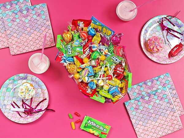 Dooboe Parade Candy Assortment Bulk - 8 Pounds - Variety Pack Candies - Individually Wrapped Favors - Pinata Filler Candies - Gifting Novelty Candy - Image 8