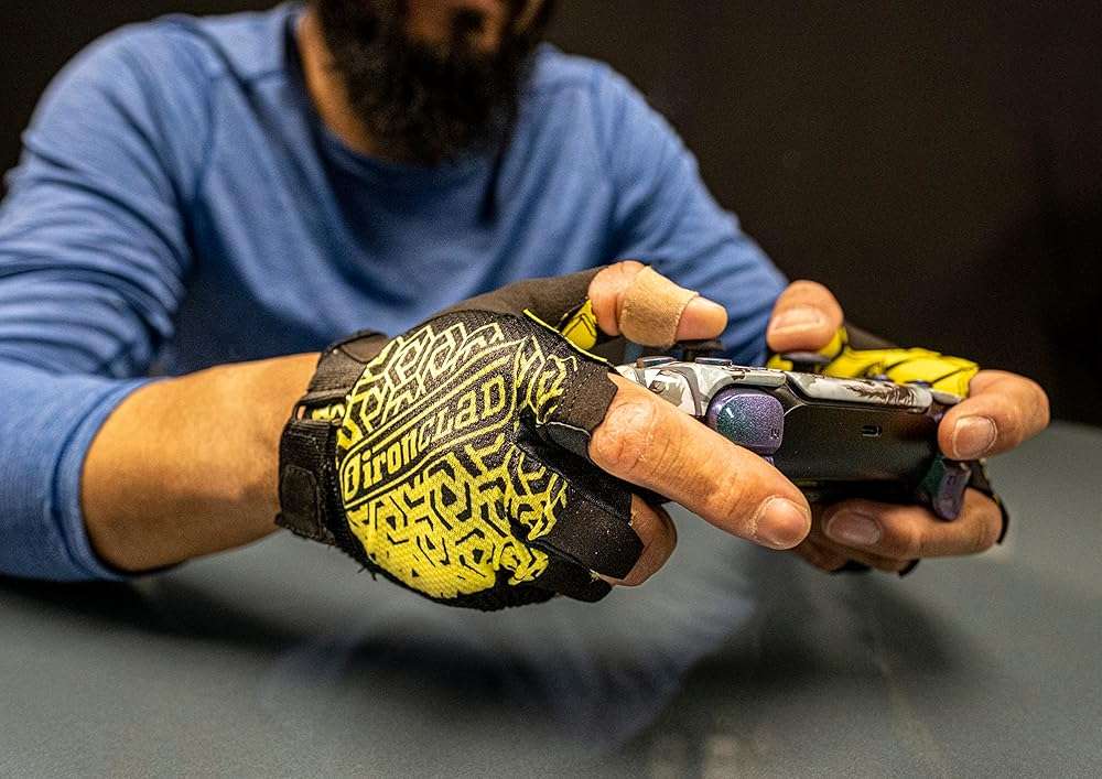 Ironclad Gaming Gloves, Half Finger Coverage, Precision Fit, Performance Silicone Grip, Moisture Wicking Construction, 1 Pair - Image 3