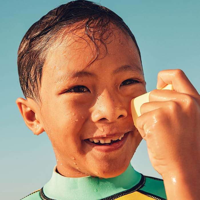 Sun Bum Kids SPF 50 Clear Face Stick Sunscreen - Wet or Dry Skin Application Broad Spectrum Sunscreen with Vitamin E - Hawaii Act 104 Compliant (Without Octinoxate & Oxybenzone) - Travel Size 0.53 oz - Image 6