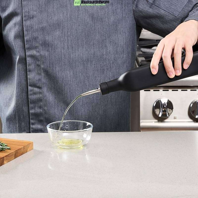 Restaurantware RW Base 16.9 Ounce Olive Oil Dispenser 1 Kitchen Oil Dispenser Bottle - With Stainless Steel Pourer Non-Leaking Black Glass Olive Oil Pourer For Cooking Or Salad Dressings - Image 6