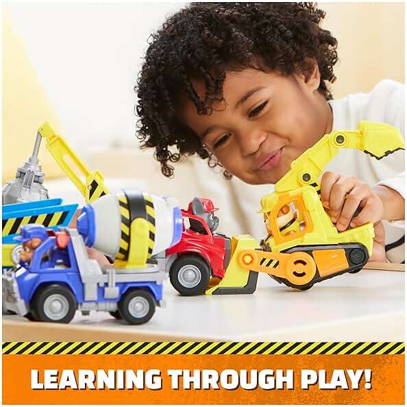 Rubble & Crew, Rubble’s Bulldozer Toy Truck with Movable Parts and a Collectible Action Figure, Kids Toys for Ages 3 and Up - Image 7