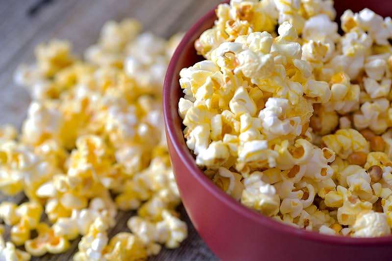 Perfectware 10.6oz Popcorn Portion Packets - Case of 24 Packets - Image 4