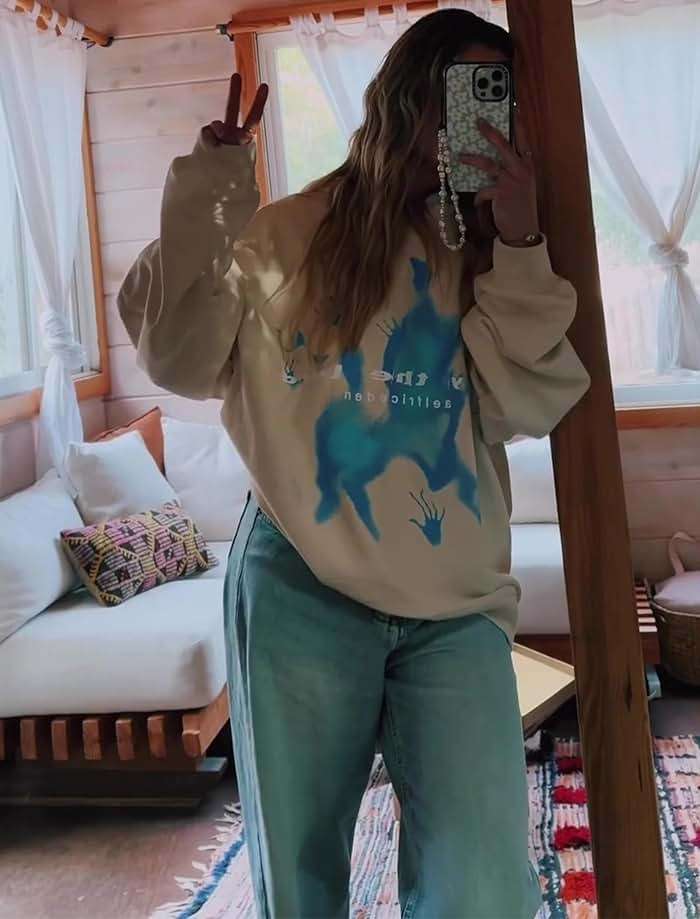 Aelfric Eden Graphic Hoodies Vintage Printed Hoodie Sweatshirt Casual Oversized Long Sleeve Streetwear Hooded Pullover - Image 4