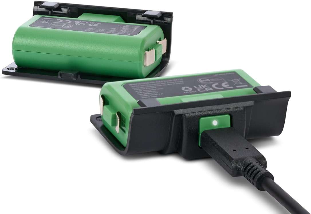PowerA Play & Charge Kit for Xbox Series X|S and Xbox One - Green - Image 4