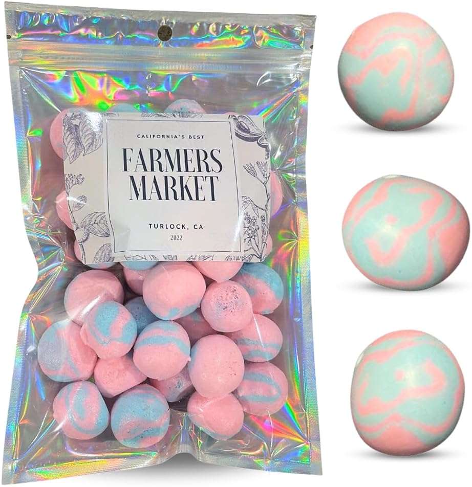 Farmers Market Cotton Candy Taffy - Blue And Pink, Freeze-Dried Freshness, Fluffy, Soft Texture - Whipped Cotton Candy Taffy, (2 oz) - Image 1
