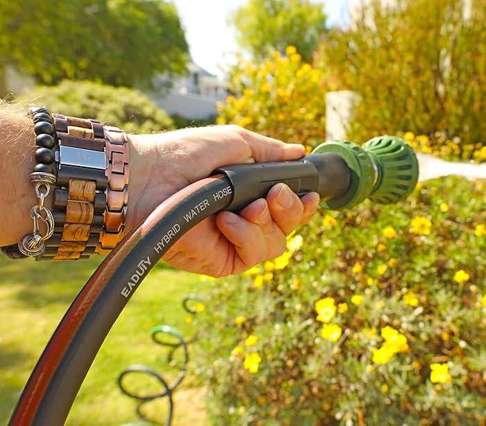EADUTY Hybrid Garden Hose 5/8 IN. x 25 FT, Heavy Duty, Lightweight, Flexible with Rotatable Grip Handle and Solid Brass Fittings, Gray+Orange - Image 2
