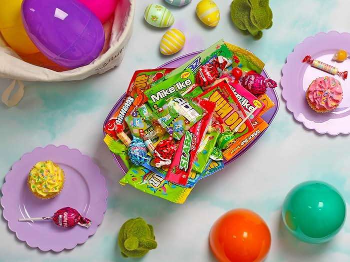 Dooboe Bulk Candy Assortment – 12 lb Big Bulk – Parade Candy Throws Individually Wrapped Candies for Pinatas, Camps, Schools, Offices, Candy Bowls, Claw Machines & Gifts - Image 6