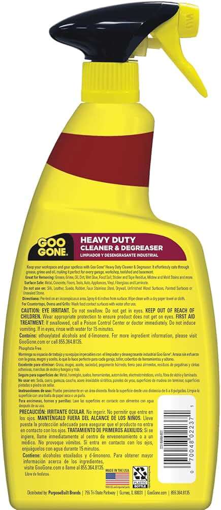 Goo Gone Heavy Duty Cleaner & Degreaser Spray With Microfiber Cleaning Towel – Cuts Through Tough Grease, Oil & Grime - 32 Oz (1 Pack + Towel) - Image 2