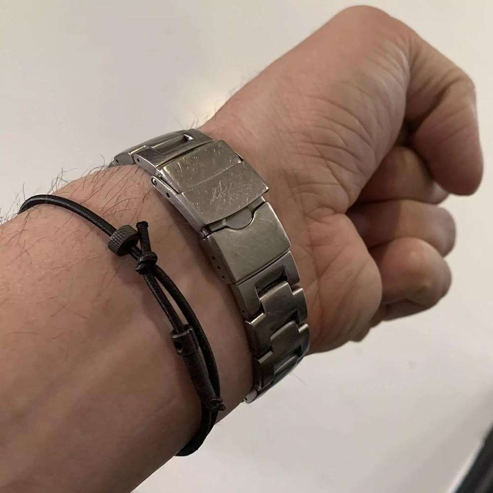 Bracelet Car Window Breaker Wrist Strap Escape Tool Tungsten Carbide Bead and Handcuff Key (AHK3) Car Emergency Self Rescue Tool Vehicle Rapid Escape Emergency Tempered Safety Glass Breaker - Image 8