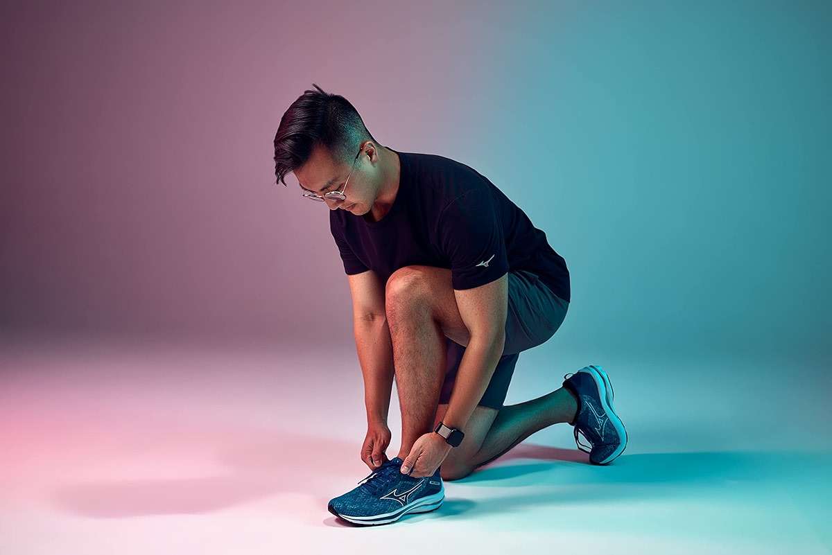 Mizuno Men's Wave Legacy Shoes - Image 9