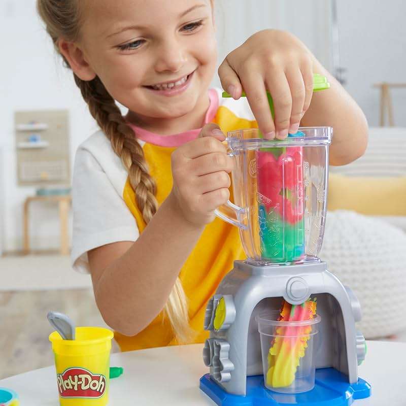 Play Doh Swirlin' Smoothies Toy Blender Playset, Play Kitchen Appliances, Kids Arts and Crafts Toys for 3 Year Old Girls and Boys and Up - Image 9