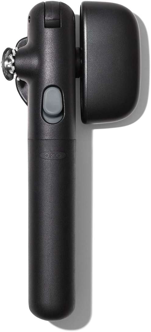 OXO Good Grips Lock & Go Can Opener, Manual Can Opener with Locking Arms and Easy-Release Button, Handheld Kitchen Gadget, Compact Kitchen Utensil for Everyday Use - Image 1