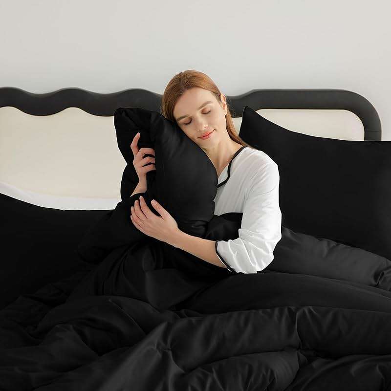 CozyLux Queen Comforter Set Black, 3 Pieces Lightweight Comforters Queen Size Quilted Bedding Sets, All Season Breathable Solid Down Alternative Comforter with 2 Pillowcases, Bed Set Gift for Home - Image 8