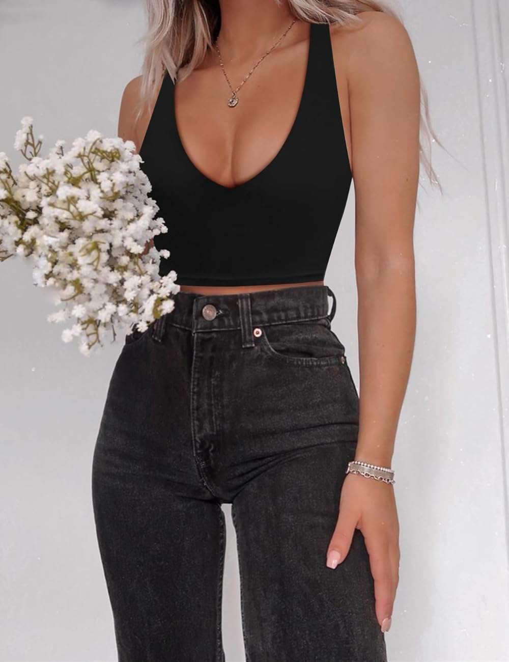 SAUNGKUAI Women's Crop Tops Deep V Neck Sleeveless Backless Double Lined Cropped Tank Top for Going Out - Image 3