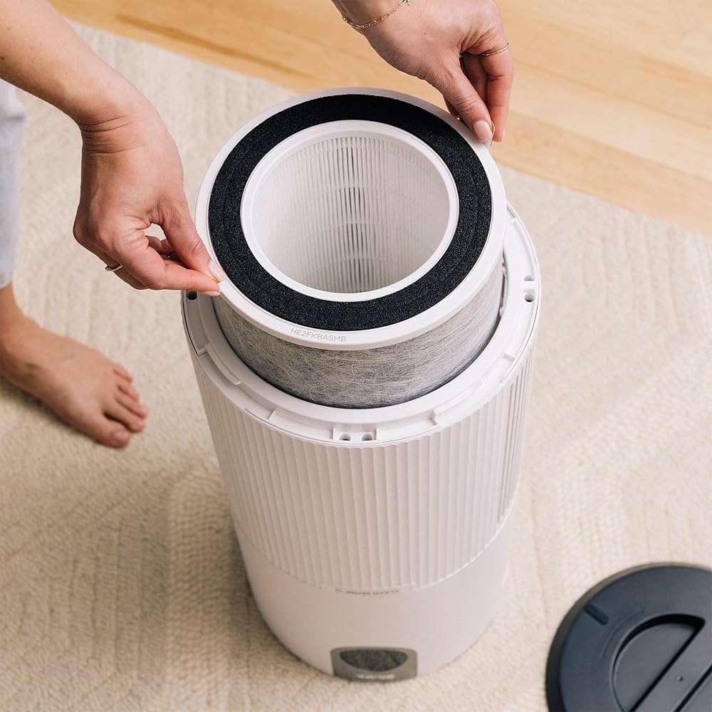 SHARK UA205 Nanoseal HEPA Air Purifier MAX with Clean Sense, Covers 1350 Sq Ft, XL Room, White (Renewed) - Image 3