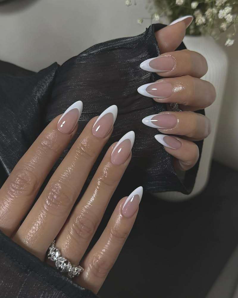 Bellelfin 120Pcs White French Tip Press on Nails Almond Shape Fake Nails, Full Cover Glossy Nude False Nails Acrylic Glue on Nail with 5 Sheets Adhesive Tabs for Women Girls Finger Design - Image 2