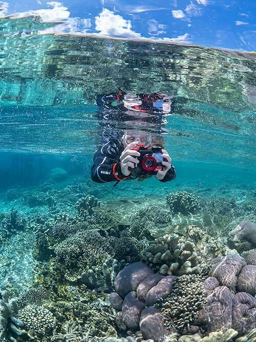 OM System OLYMPUS Tough TG-7 Red Underwater Camera, Waterproof, Freeze Proof, High Resolution Bright, 4K Video 44x Macro Shooting (Successor Olympus TG-6) - Image 5