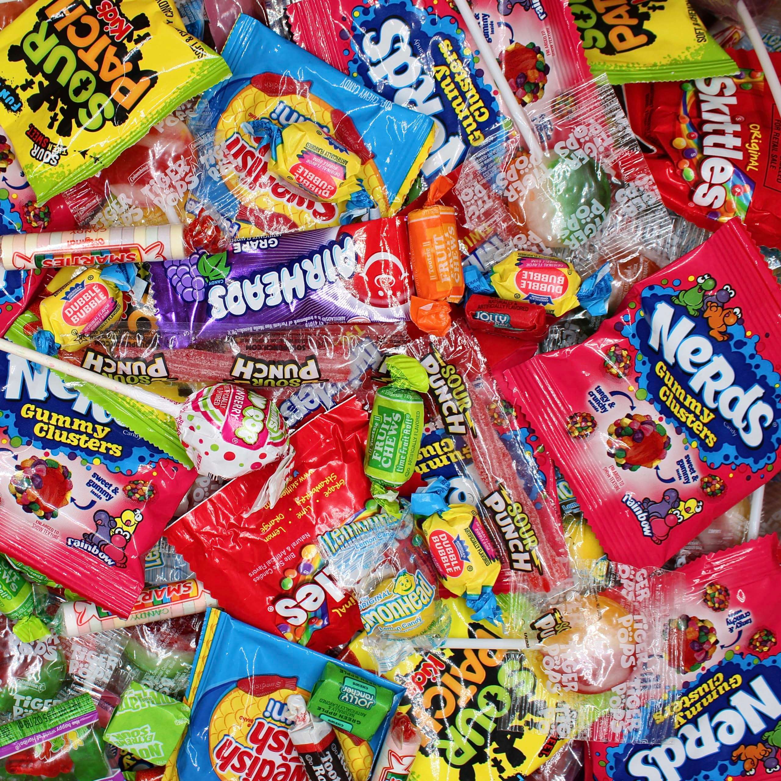 Bulk Candy Variety Pack - 4 lb Bulk Candy Assortment - Basket Stuffers, Pinata Stuffer Candies Variety Pack, Office CandyBowl Treats - Individually Wrapped Candies Bulk - Father's Day - Image 6
