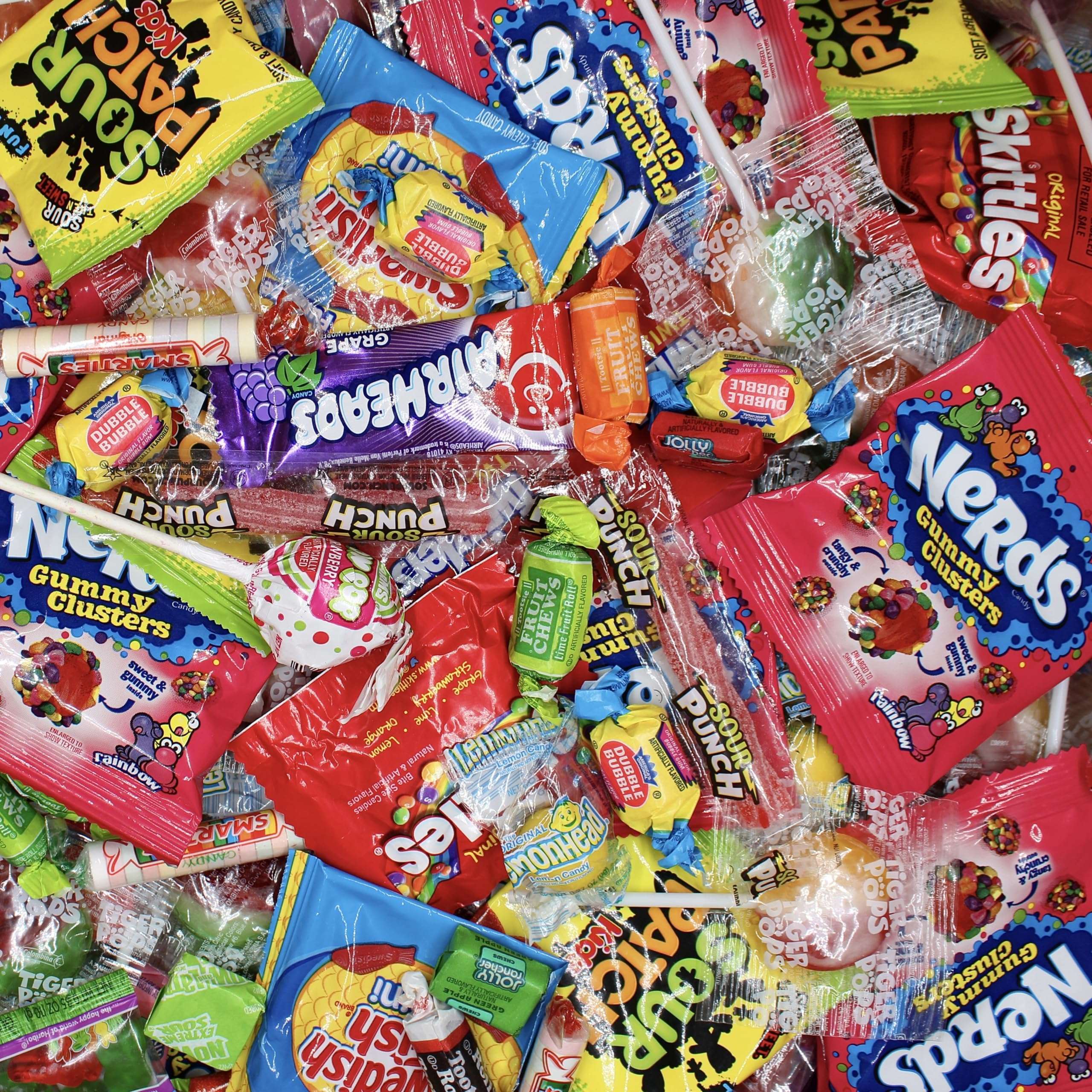 Bulk Candy Variety Pack - 8 lb Candy - Bulk Individually Wrapped - Candies - Trick Or Treat Candies - Piñata Filler Stuffers - Pinata Stuffers - Party Favors - Father's Day - Image 6