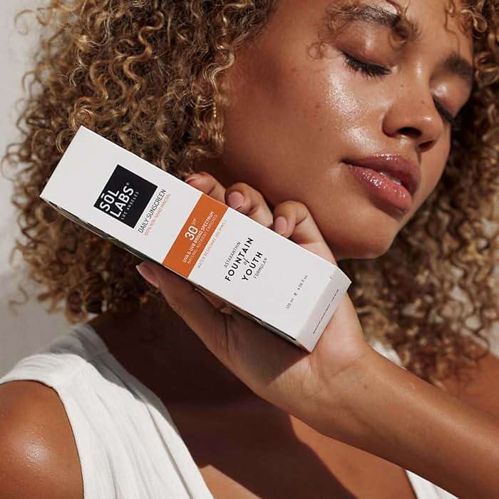 SOL LABS Mineral Sunscreen SPF 30 Face & Body - Lightweight, Hydrating Daily Moisturizer - No White Cast - Anti-Aging Formula Niacinamide, Zinc Oxide - Reef Safe Korean Skin Care - Sunscreen Lotion - Image 9