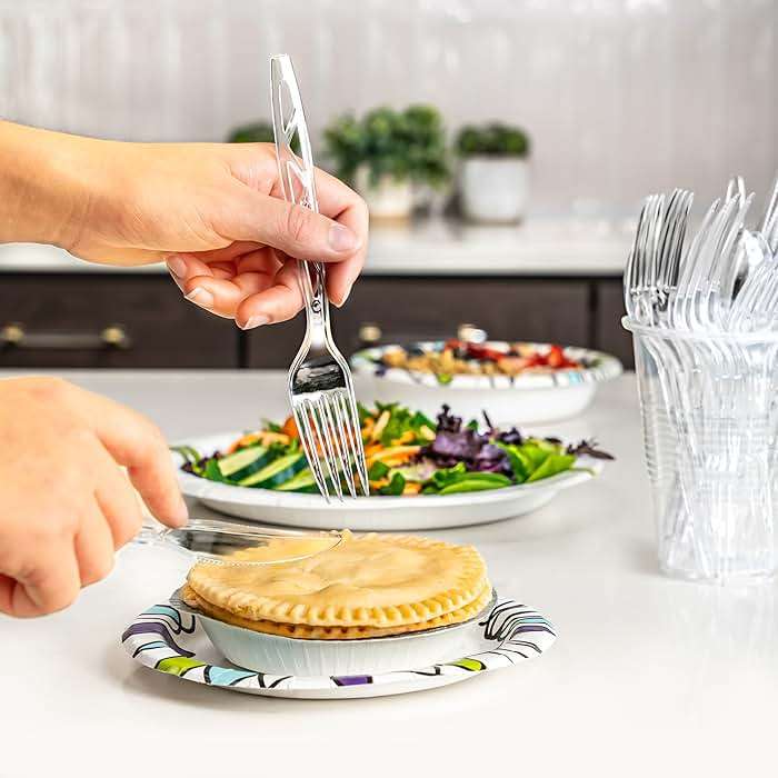 Amazon Basics Disposable Clear Plastic Cutlery Set, Premium Quality, Strong, 192 Count, Large Combo Pack Forks, Spoons and Knives - Image 2
