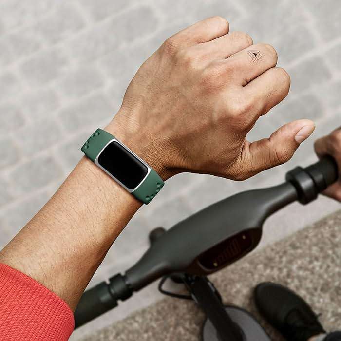 Maledan Compatible with Fitbit Charge 5/ Fitbit Charge 6 Bands Women Men, Breathable Sport Band Soft Waterproof Replacement Wristbands Strap for Fitbit Charge 5/ Charge 6 Advanced Fitness Tracker - Image 6