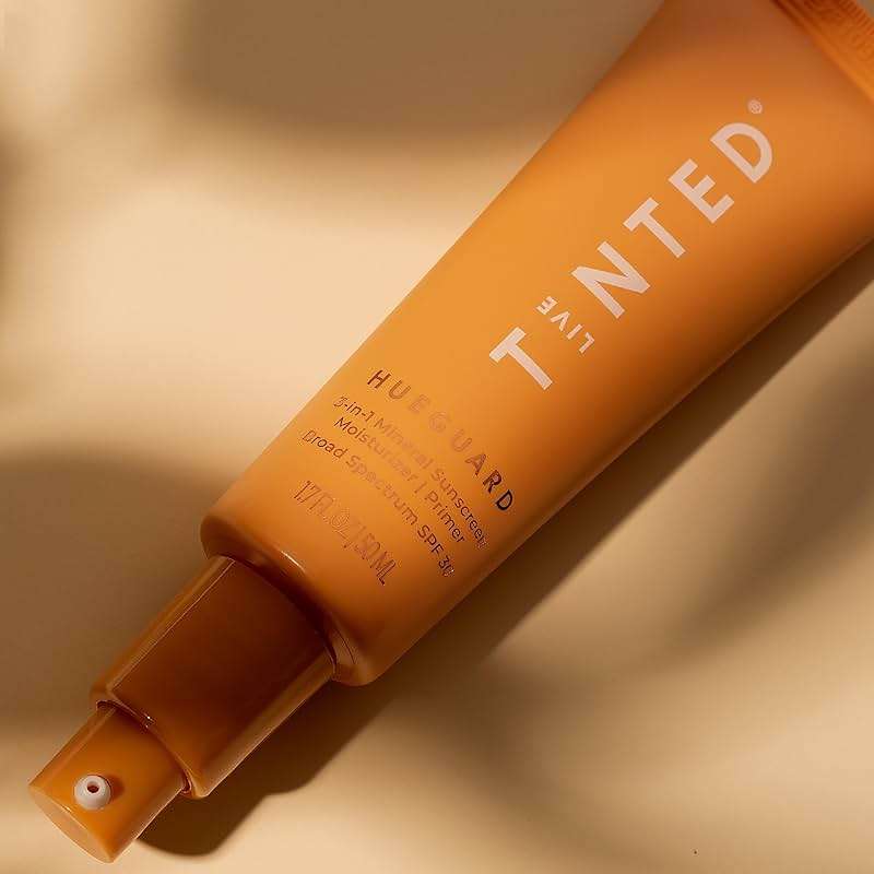 Live Tinted Hueguard® Mini 3-in-1 Mineral Sunscreen, Moisturizer, & Primer for Face and Body - Hydrate and Protect the Skin Year Round - SPF 30, 0.5 Fl Oz - Image 4