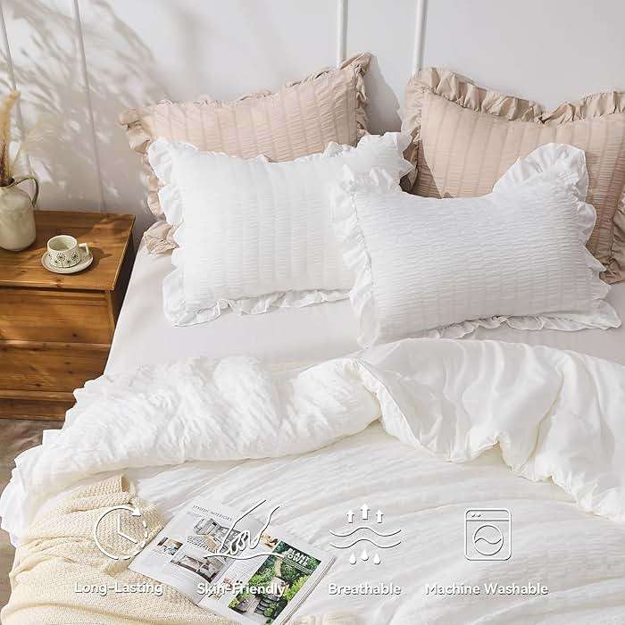 JOLLYVOGUE White Comforters Queen Size, 3 Pieces Ruffle Seersucker Queen Comforter Set for All Season, Lightweight Soft Shabby Chic Bedding Sets for Women（1 Comforter, 2 Pillowshams） - Image 3