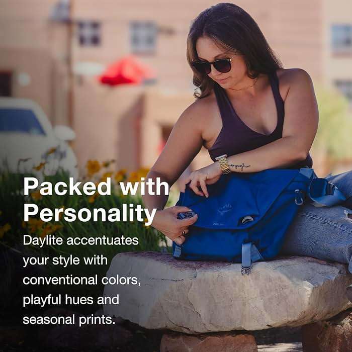 Osprey Daylite 12L Messenger Bag - Durable Crossbody Shoulder Bag with Laptop Sleeve and Bottle Pocket - Image 5