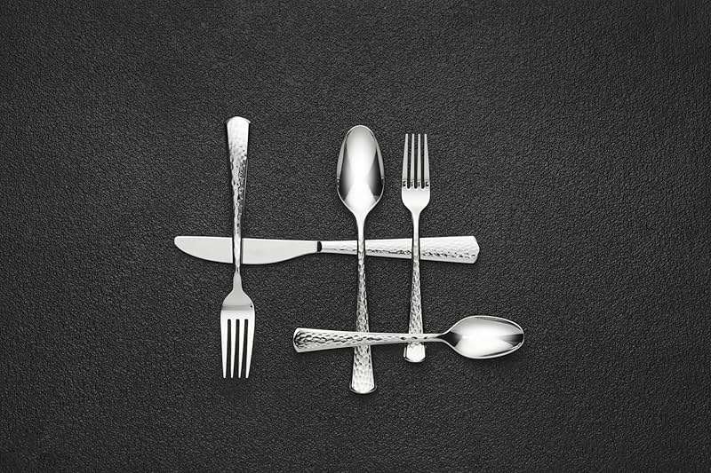 Oneida Silverware Set, Etta 20 Piece Everyday Flatware Set, Service For 4, 18/0 Stainless Steel, Dishwasher Safe, Flatware Cutlery Sets, Kitchen Utensils Sets, Knives Spoons & Forks(Silver, 20 Pieces) - Image 5