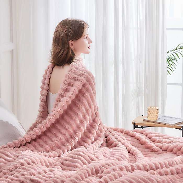 NEWCOSPLAY Super Soft Throw Blanket Pink Premium Silky Flannel Fleece 3D Ribbed Jacquard Lightweight Bed Blanket All Season Use (Pink Ribbed, Throw(50"x60")) - Image 5