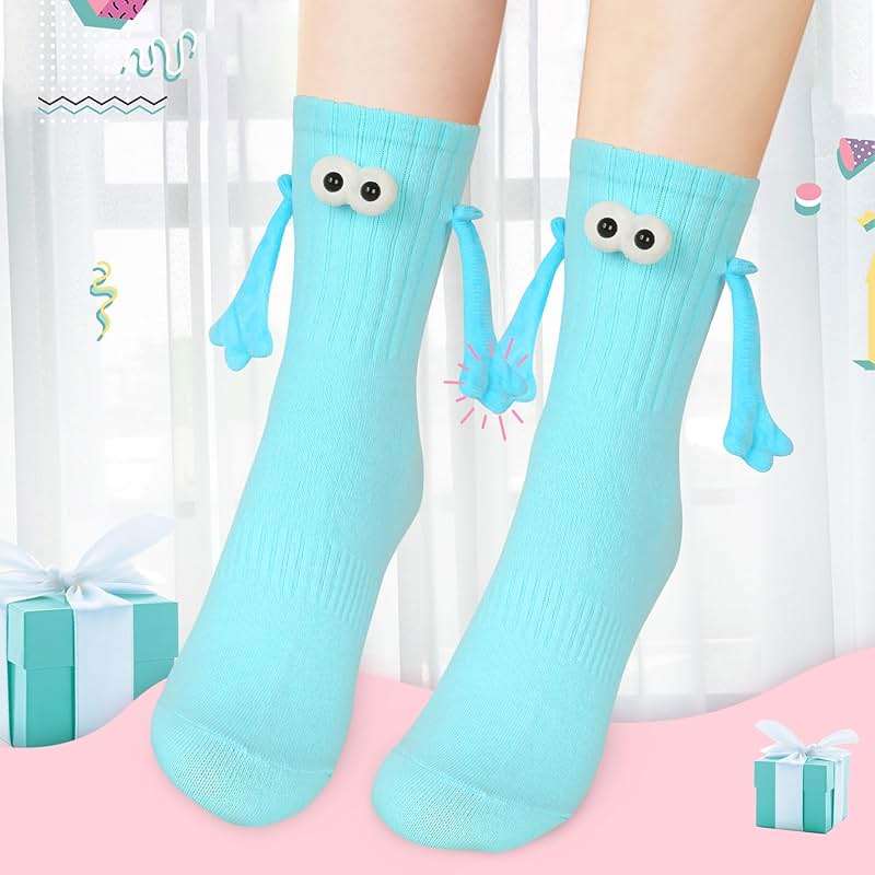 4 Pair Funny Magnetic Holding Hands Socks Funny Valentines Gifts for Her/Him Crazy Sock for Galentine's Day Women - Image 9