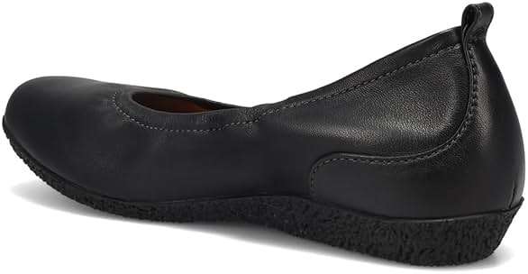 Taos Footwear Women's Chit Chat Flat - Image 4