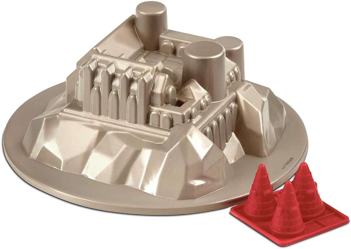 Harry Potter: Hogwarts in the Snow Cake Pan Set - Image 3