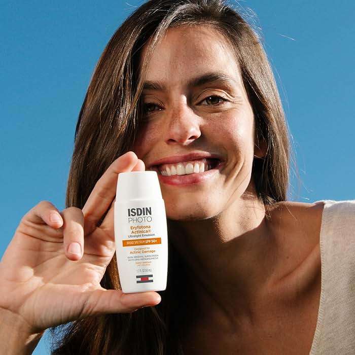 ISDIN Eryfotona Actinica SPF 50+ | Mineral Sunscreen for Face with Zinc Oxide | 100% Mineral UV Filters | No White Cast, Suitable for Sensitive Skin, Dermatologist Recommended - Image 5