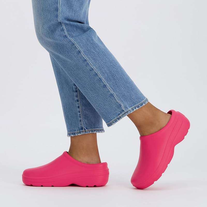 Totes Everywear Women’s Garden Clog Lightweight Waterproof Slip‑On Comfort for Everyday Wear - Image 6