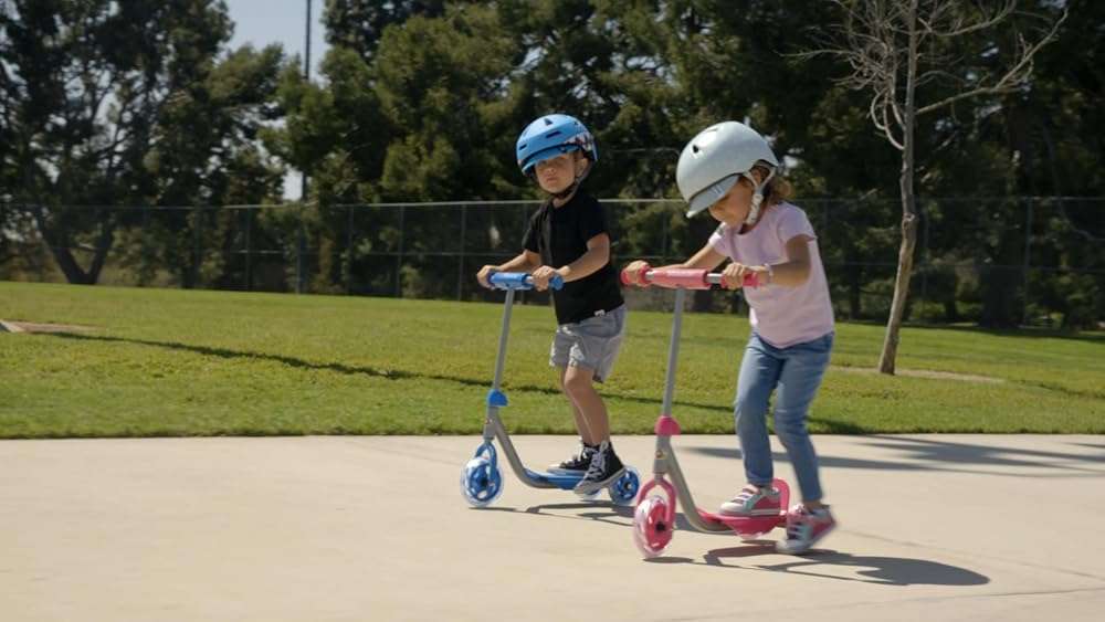 Razor A5 LUX Kick Scooter - Pink - FFP,38.6 Inch & Jr. Lil' Kick Scooter - Image 6