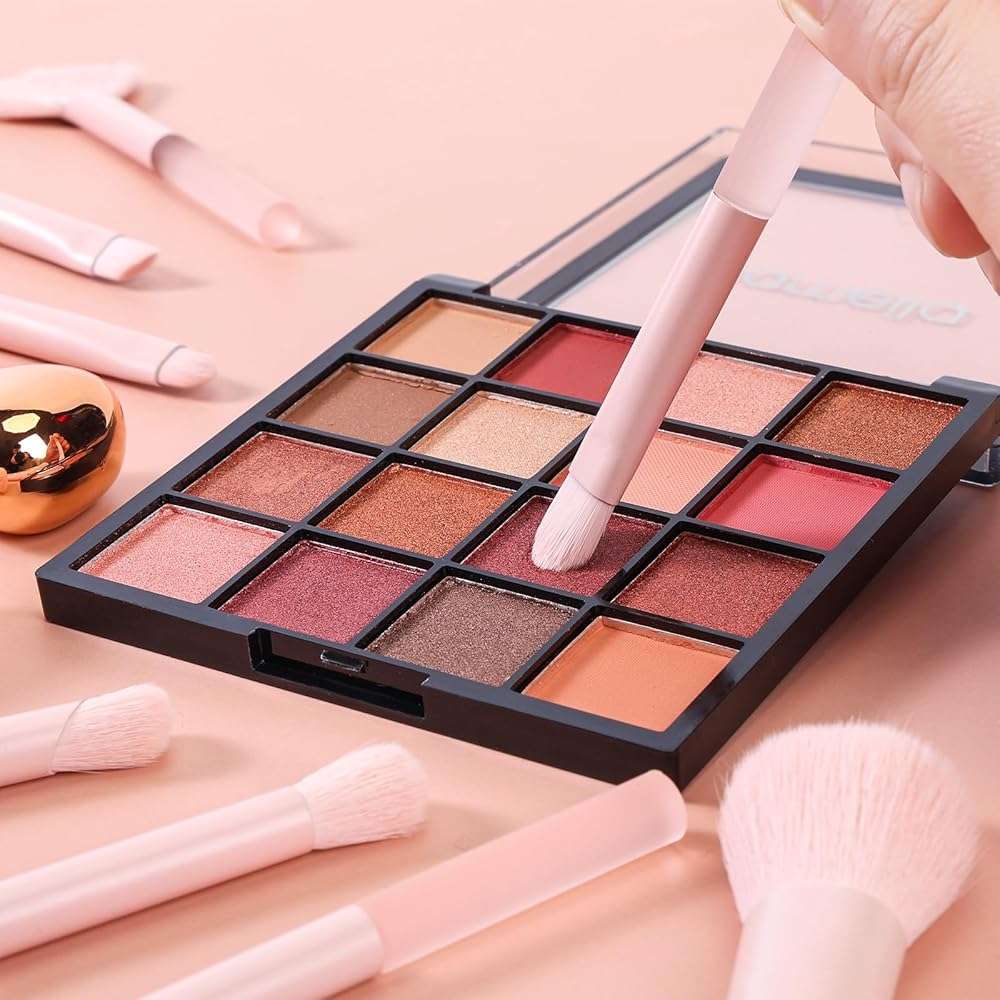 GOERTI 11 Pcs Mini Travel Makeup Brush Set With Case, Professional Premium Synthetic Kabuki Powder Foundation Blush Fan Highlight Eye Blending Shadows Concealer and Lips Brush Kit for Travel - Image 5