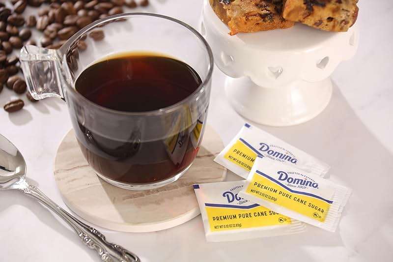 Domino® Sugar Packets, 400 Sugar Packets (2.8 g each) in Dispenser Box - Image 4