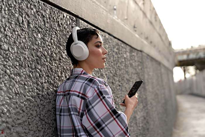 Sony ULT WEAR Over-Ear Noise Canceling Bluetooth Headphones with Alexa Built-in, Comfortable Design, 30-Hour Battery, Massive Bass, & Signature Noise Canceling Found in 1000X Series, Off White - Image 12