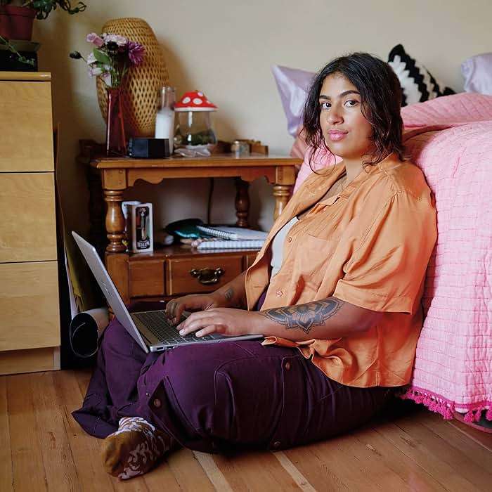 HP 15 inch Laptop, HD Display, 13th Generation Intel Core i5-1334U, 8 GB RAM, 512 GB SSD, Intel Iris Xe Graphics, Windows 11 Home, 15-fd0012nr (2024) - Image 9