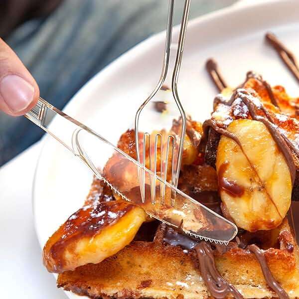 Dealusy 100 Count Extra Heavy Duty Clear Plastic Knives Disposable, BPA-Free, Heat Resistant, Solid and Durable Disposable Knives Bulk, Premium Plastic Knives heavy duty for Party Supply - Image 5