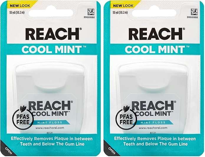 Listerine Cool Mint Interdental Floss | Effective Plaque Removal, Teeth & Gum Protection | Shred-Resistant, Fresh-Breath Feeling, PFAS Free | 55 Yards, 2 Pack - Image 1