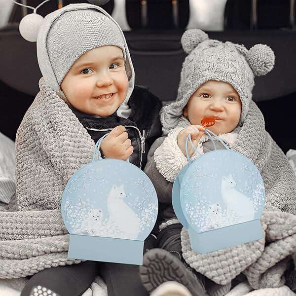 Cheerland Arctic Animal Gift Bags Winter Birthday Party Decorations Fox Party Favor Goodie Bag Snow Ball Treat bag Winter Animals Party Decor Wonderland Themed Paper Gift Packing - Image 4