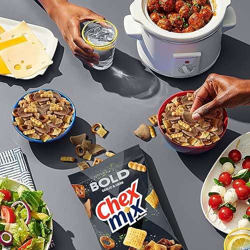 Chex Mix Bold Garlic and Herb Snack Mix, Family Size, Snacks, 13.5 oz - Image 7