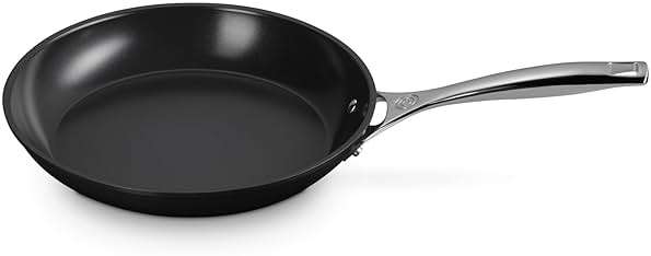 Le Creuset Essential Non-stick Ceramic 2 Pc. Frying Pan Set - Image 3